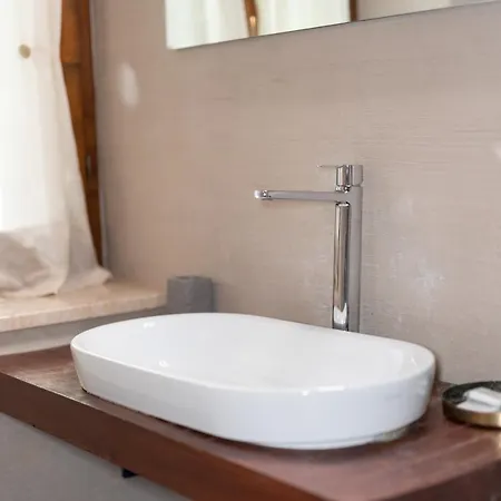 Il Garbo Apartments&suite *